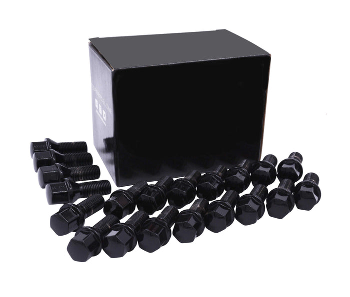 L791820BK (14x1.50) Black Conical Lug Bolt 1.1"